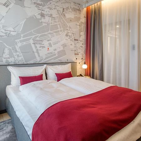 Intercityhotel Berlin Airport Ber Terminal 1 & 2 Schönefeld Eksteriør bilde Room in the hotel