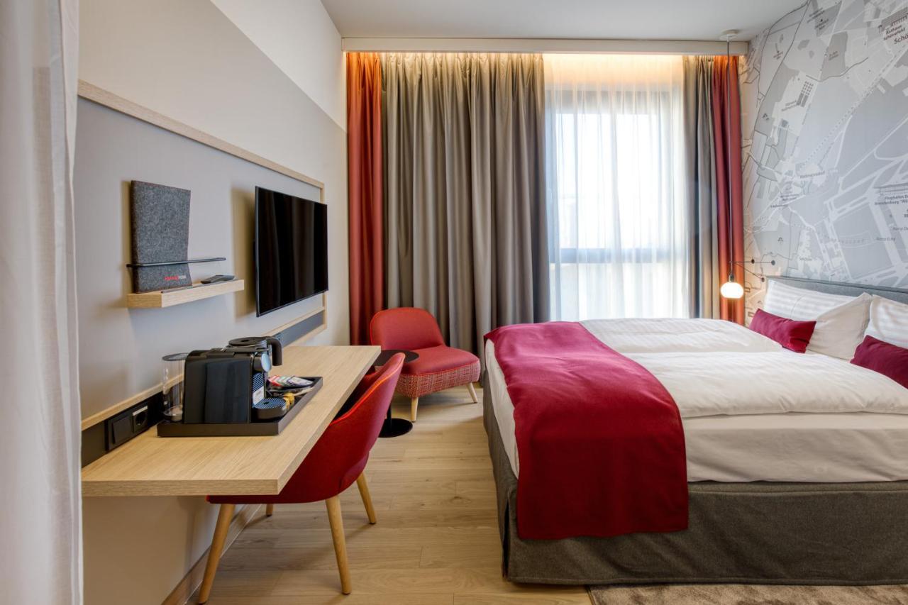 Intercityhotel Berlin Airport Ber Terminal 1 & 2 Schönefeld Eksteriør bilde Room interior