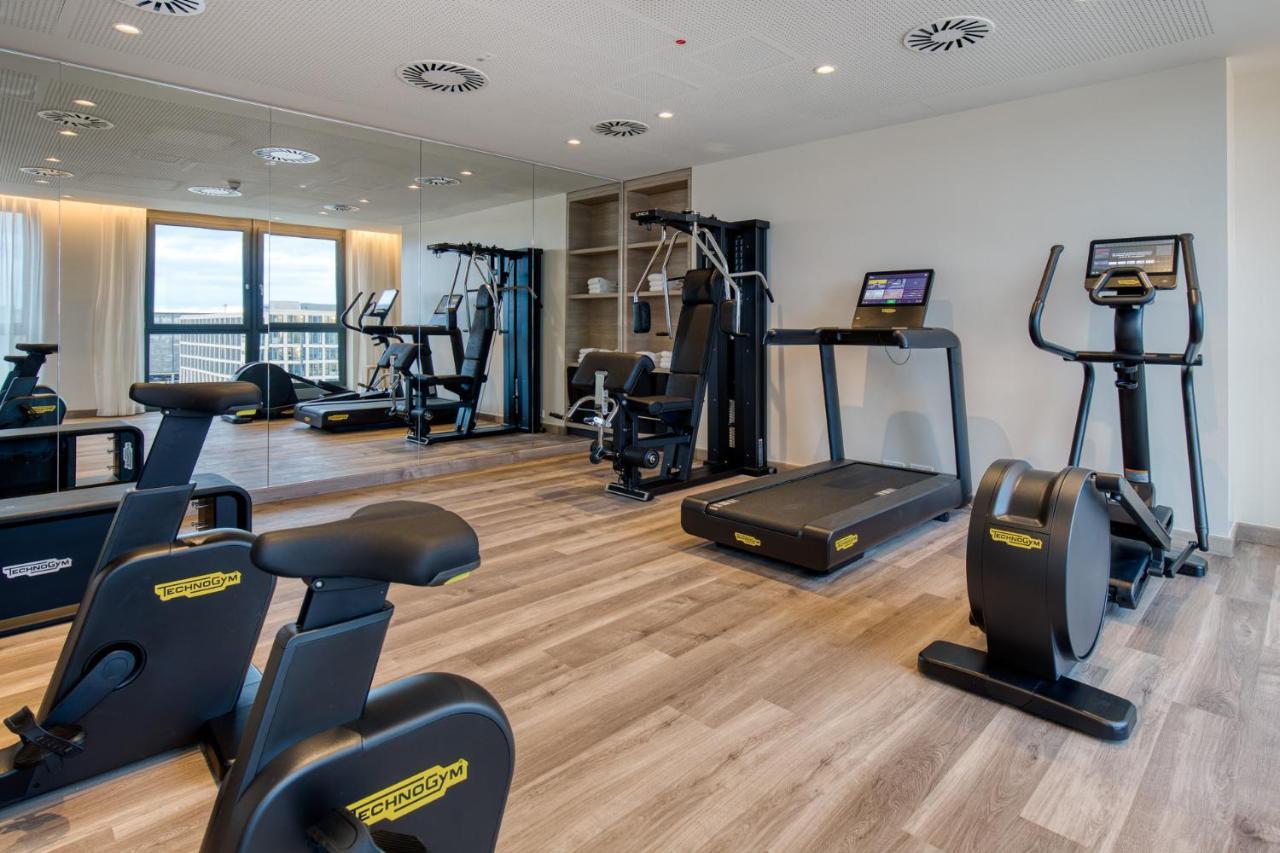 Intercityhotel Berlin Airport Ber Terminal 1 & 2 Schönefeld Eksteriør bilde Fitness room