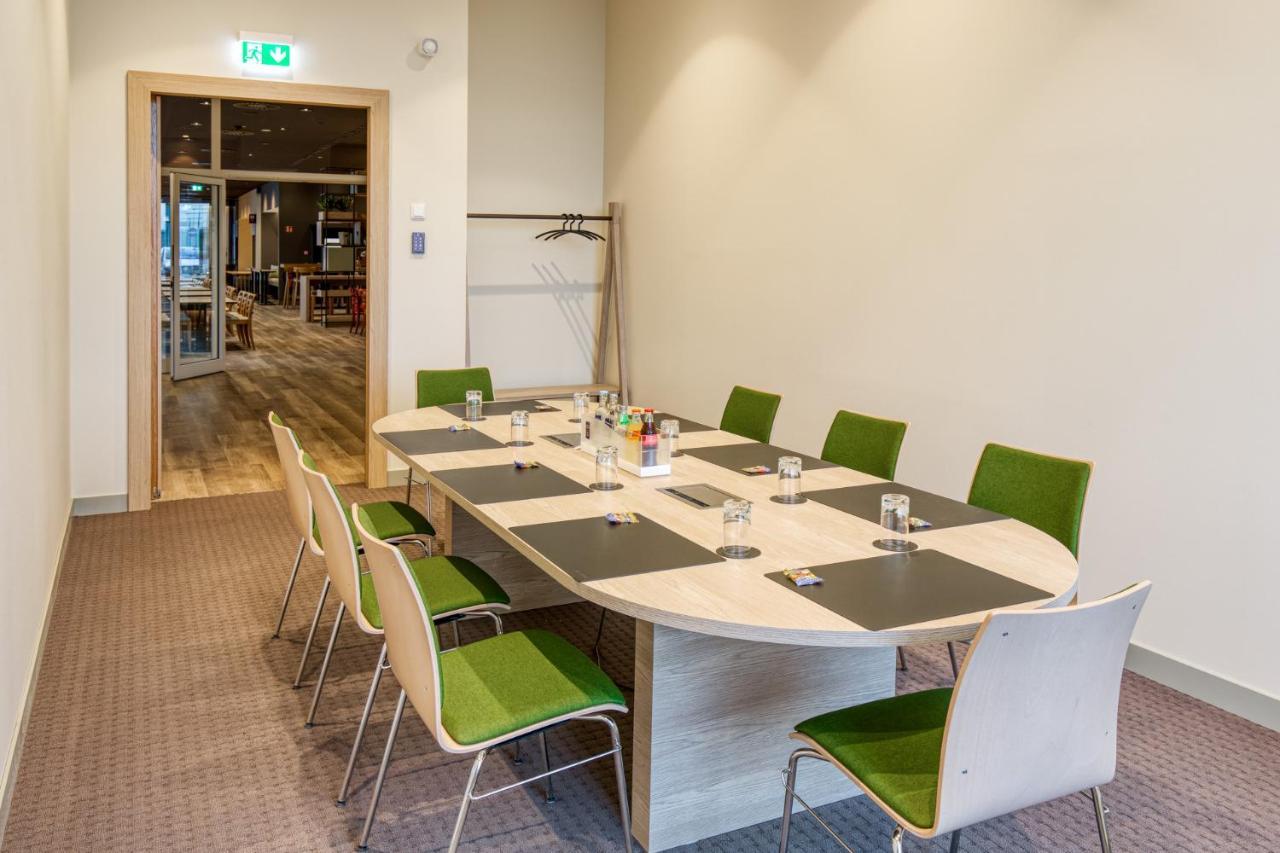 Intercityhotel Berlin Airport Ber Terminal 1 & 2 Schönefeld Eksteriør bilde Meeting room