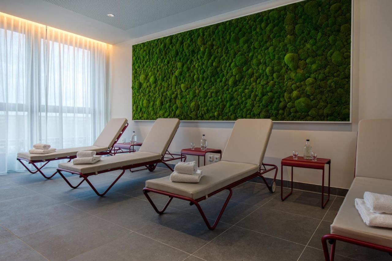 Intercityhotel Berlin Airport Ber Terminal 1 & 2 Schönefeld Eksteriør bilde The interior of the spa