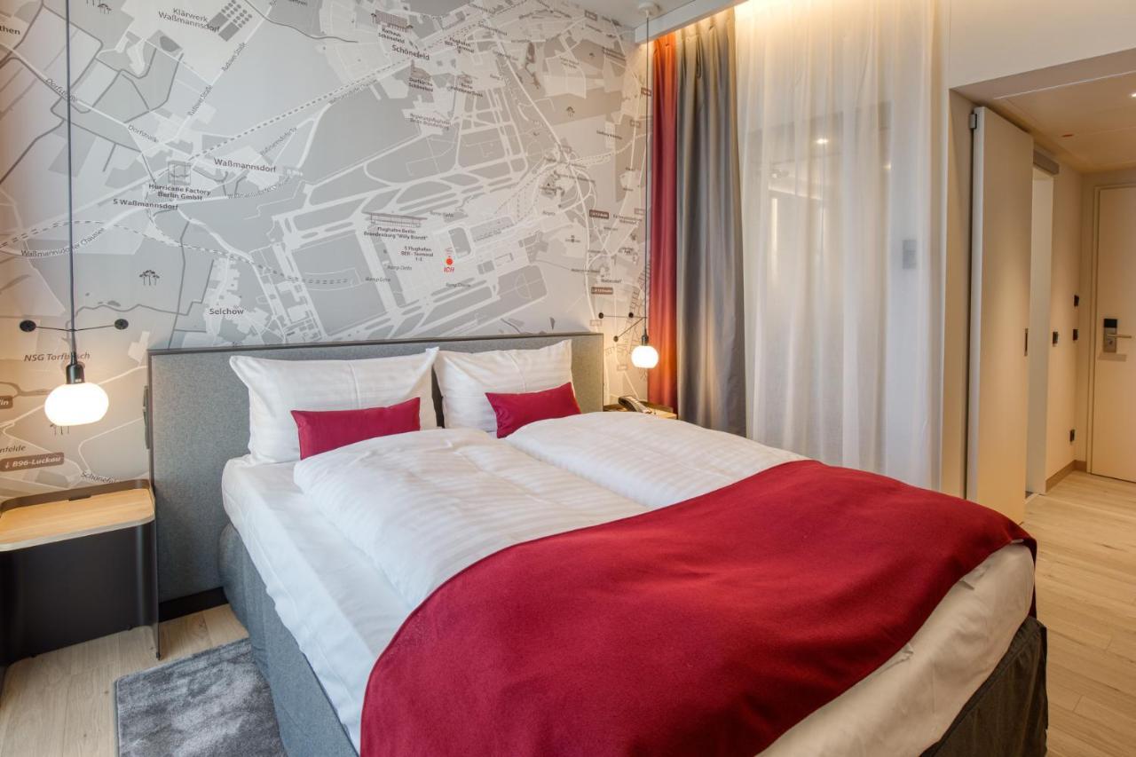 Intercityhotel Berlin Airport Ber Terminal 1 & 2 Schönefeld Eksteriør bilde Room in the hotel